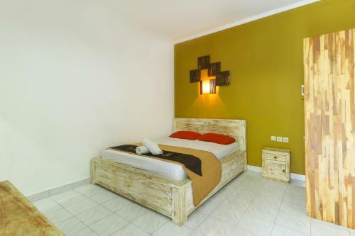 Hostal The Legian Mas Beach Inn