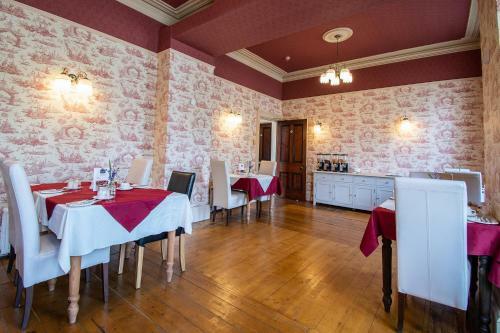 Hostal Dolafon Guest House