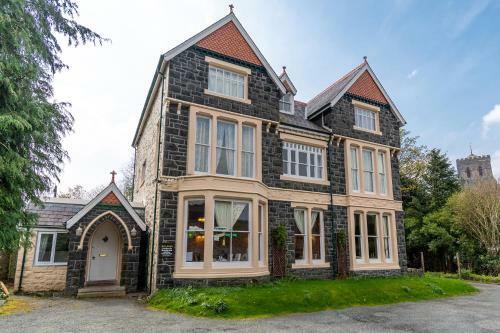 Hostal Dolafon Guest House