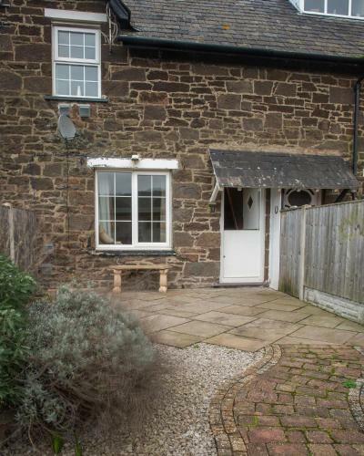 No7 Railway Cottage