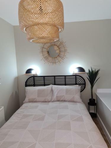 Modern 1 Bed Apartment Next To Beach And Golf Course