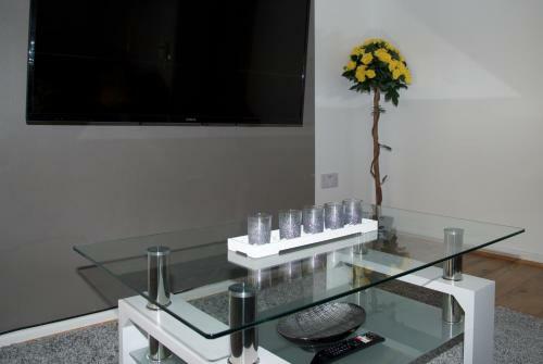 Stylish And Comfortable Home Away From Home