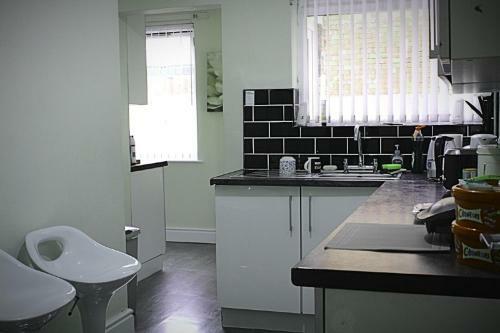 Spacious Double Room In Anfield