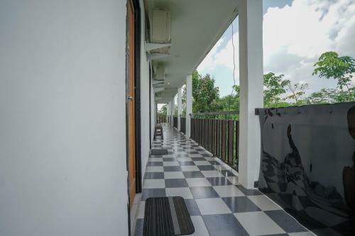 Hotel Oyo 1266 Green Palm Kostel Syariah