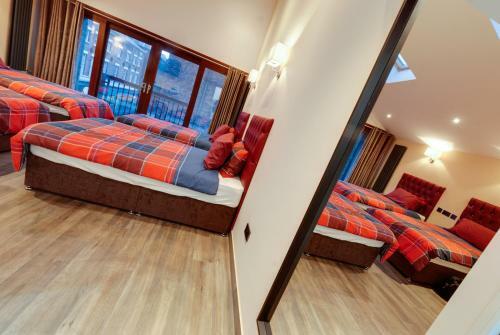 Alberts Apartments