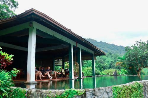 Paradise Garden Resort