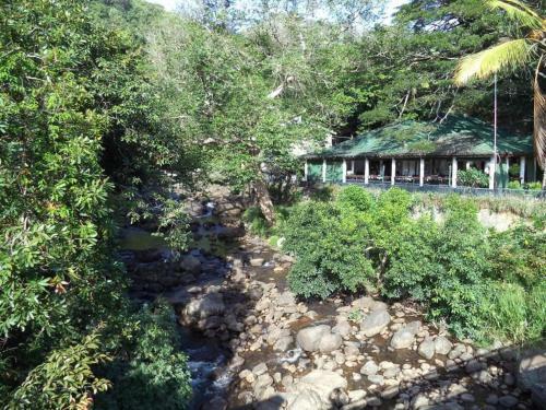 Hostal The Rest House Belihuloya