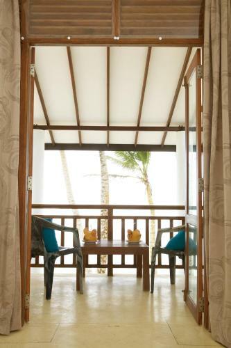Hostal Beach Inns Holiday Resort
