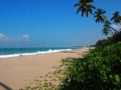 Bed & Breakfast Raja Beach Hotel