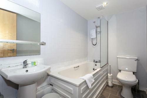 Stylish Central Liverpool Apartment - Free Wifi