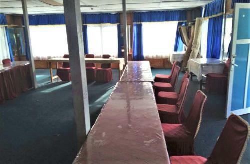 Hostal Lembah Biru Lagoon