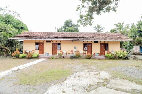 Albergue Penginapan Roro Mendut