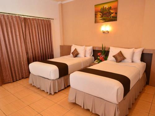Hotel Front One Resort Magelang