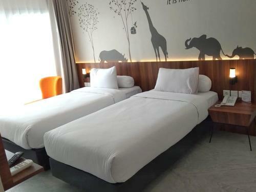 Hotel Front One Resort Magelang