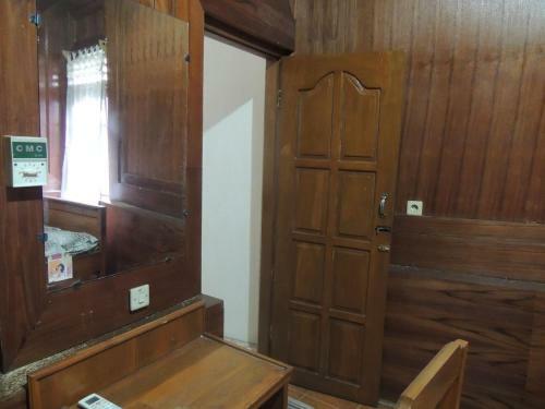 Hotel Lotus Borobudur