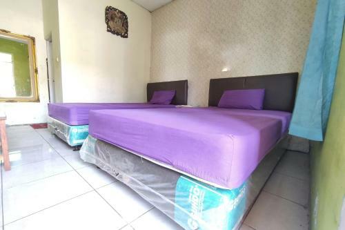 Spot On 91105 Hotel Salsabila