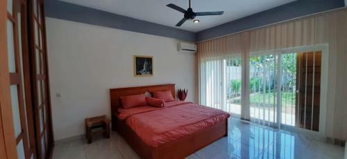 Senggigi Homes & Apartment
