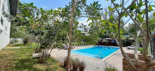 Senggigi Homes & Apartment