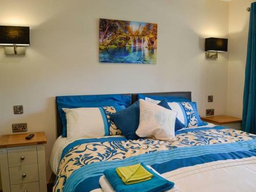 River Lodge - Uk6650