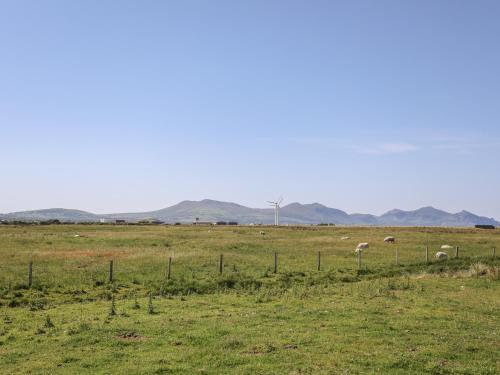 Warren Farmhouse