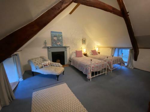 Beautiful Grade 2 Welsh Longhouse With Rural Views