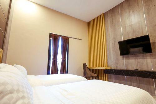 Giri Palma Hotel By Ecommerceloka