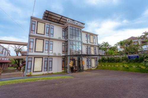 Giri Palma Hotel By Ecommerceloka