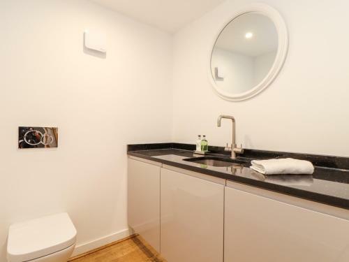 Apartamento Isambard's Retreat