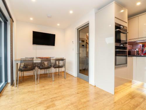 Apartamento Isambard's Retreat