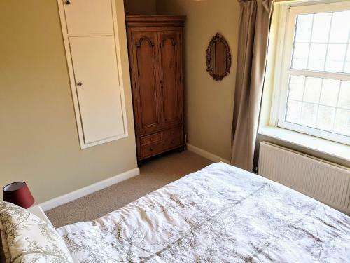 Riding Head Cottage Luddenden
