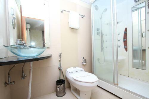 Oyo Townhouse 957 Hotel Aviani