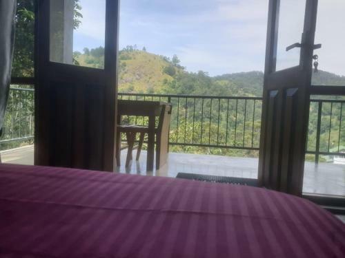 Bed & Breakfast Raveena Guest House