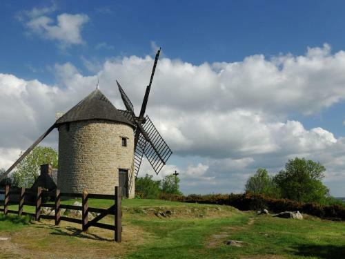 Holiday Home Les Volets Bleus Baguermorvan
