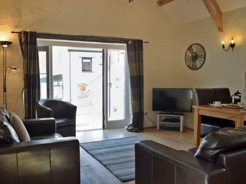 Dovecotes - Uk6726
