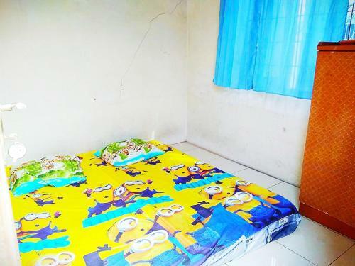 Amelia 4 Guest House Female