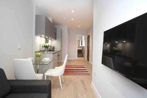 Entire One Bedroom Apartment