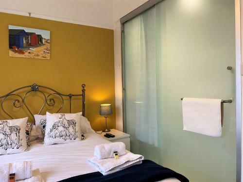 Cliftonville, Coast & Forest Homestay