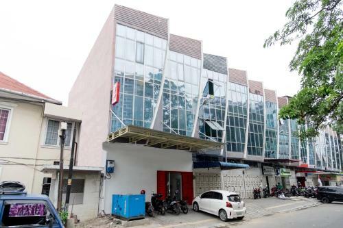 Hotel Oyo 839 Royal Residence