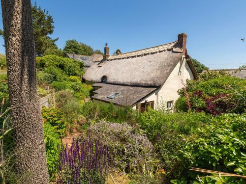 Higher Collaton Cottage