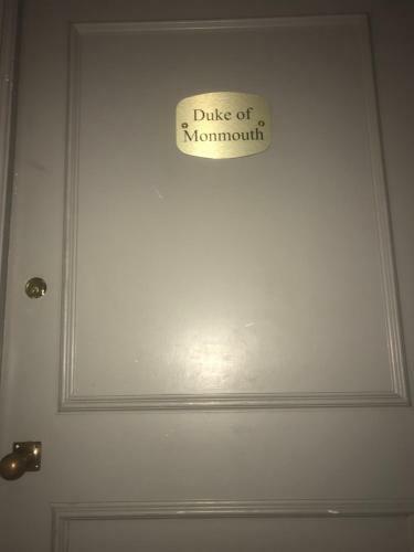 Monmouth House Apartments