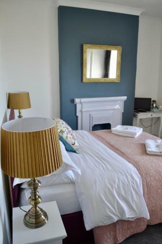 Posada The Nags Head - Room Only Accommodation