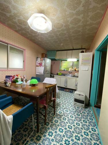 Hostal Cherry House ?? ??? ??? Disney Narita Haneda Direct