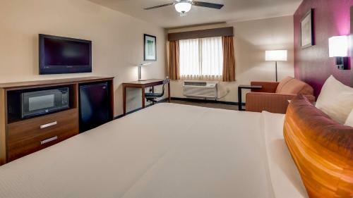 Hotel Best Western Pineywoods Inn