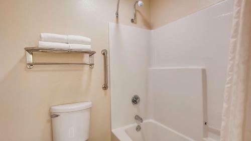 Hotel Best Western Pineywoods Inn