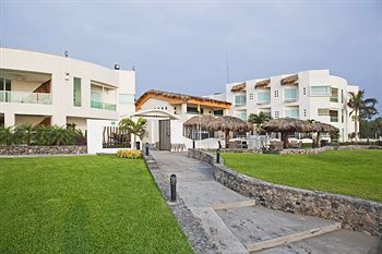 Artisan The Handmade Hotel Collection Playa Esmeralda