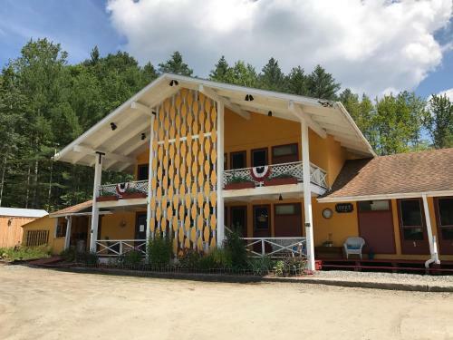 Snowdon Motel