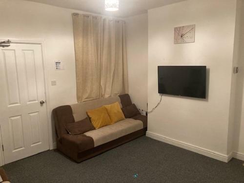 Sunset Suite Sheffield