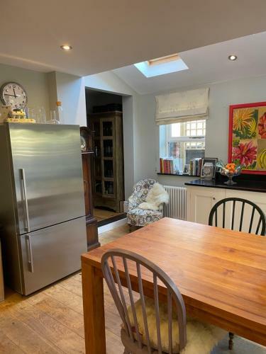Villa Marlow Victorian Townhouse