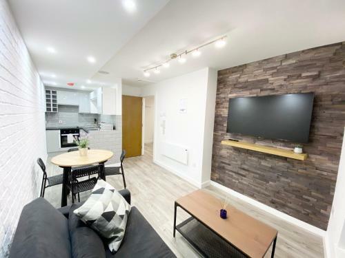 The Works - Private One Bedroom Apartment