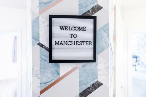 2 Bedroom Apartment Manchester Hosted By Mcr Dens